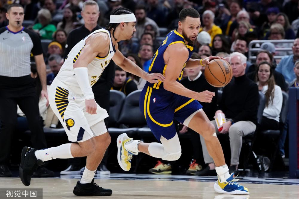 防守回合里 防守回合里